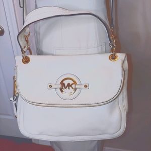 MICHAEL Michael Kors off white leather bag EUC